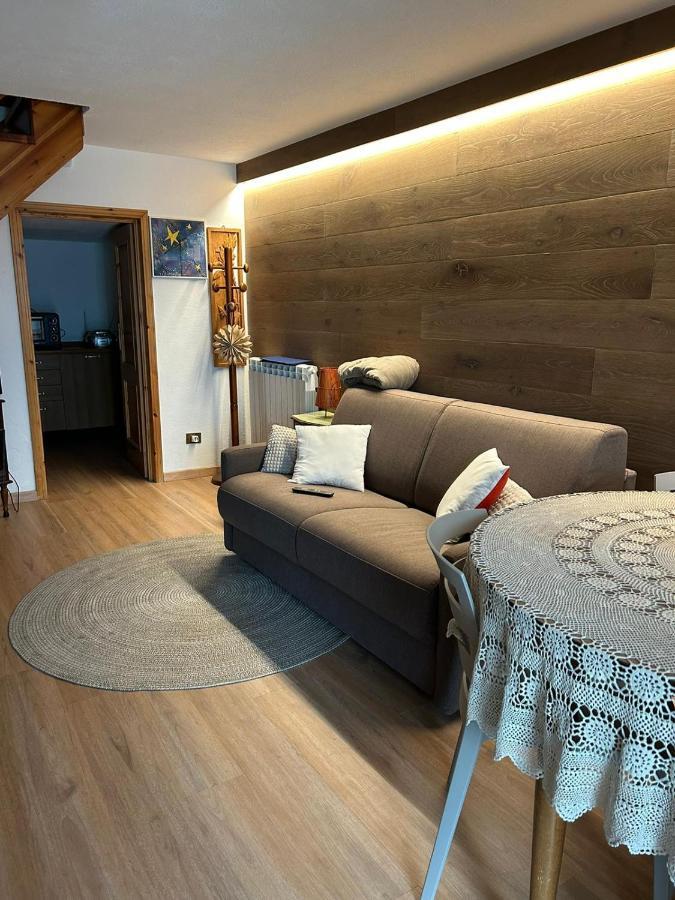 Le-z-eteile De Saint-barthelemy Cir 0026 Vda-nus * Nus